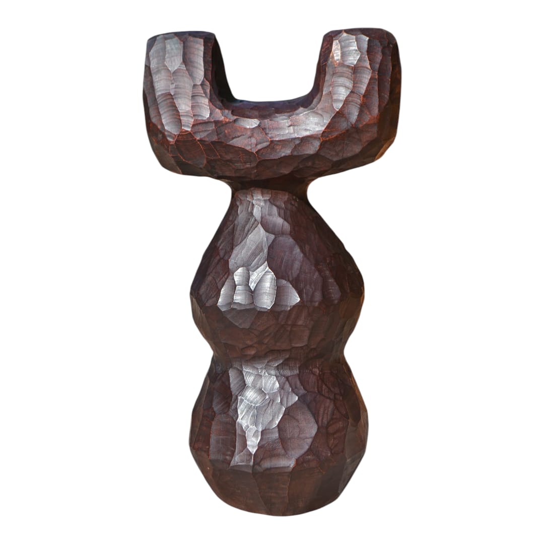 Iskhova Table Totem 2